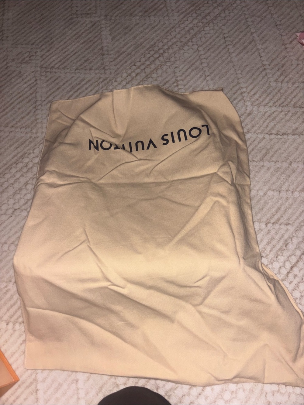 Louis Vuitton checkered tote bag - Picture 7 of 9